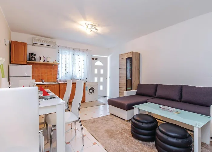 Apartment In With Wifi *
