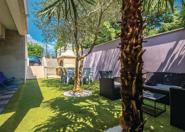 Apartment In With Wifi Kostrena
